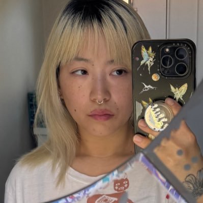 baby_ajumma's profile picture. midwestern mother of 2