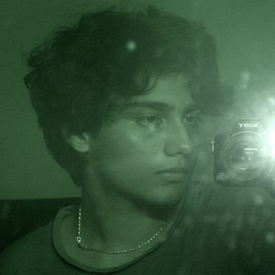 oopsaryan's profile picture. photography || iiitg'28