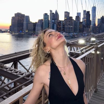 computer surfer @CUNY | cryptography enjoyer (lvl 9) | building @Outfitease | ex @SolanaFndn