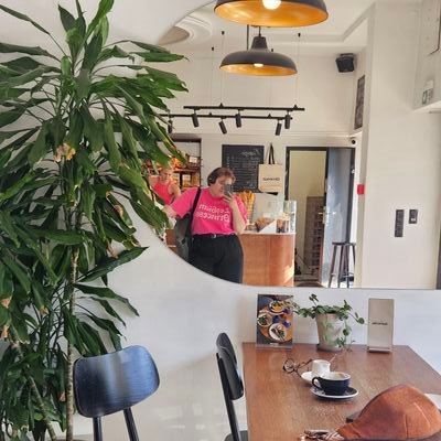 uslessdeedee's profile picture. 23 І stupid thoughs of mine