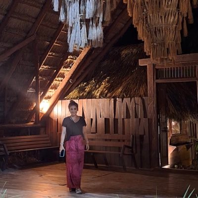 marlenalemanr's profile picture. What’s a girl supposed to do?