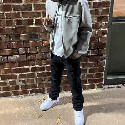 taivion18's profile picture. 