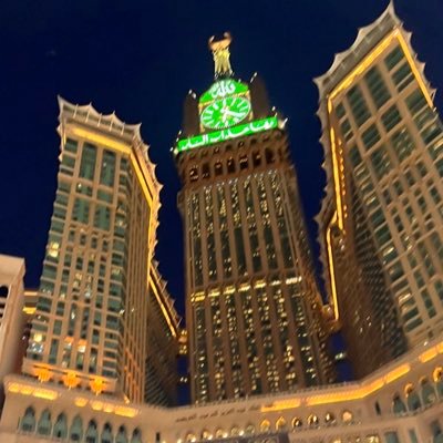 AZX9900's profile picture. ..