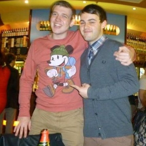 sudsdelux's profile picture. I support Hibs and Man Utd.
I play for DILLIGAF FC.
MON THE GAF!