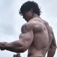 𝑪𝑶𝑵𝑹𝑨𝑫 (@bleachedgymrat_) 's Twitter Profile