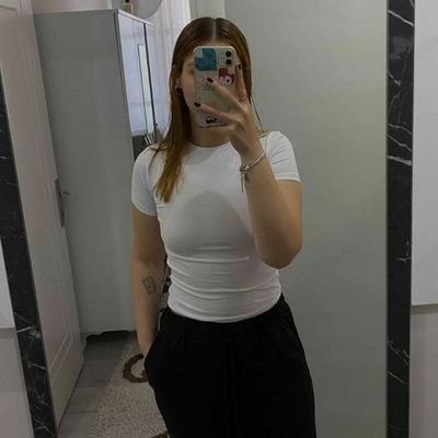 Suu75594951's profile picture. 