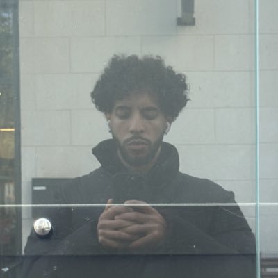 Looking for a sales setter role(eventually closer later)Been studying NEPQ,The New Model of Selling,The Straight Line,Alex Hormozi’s frameworks. 24 yo