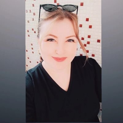 Her zaman gülümsemeyle tanışalım 😊 çünkü gülümseme sevginin başlangıcıdır☺️