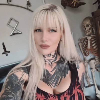 caseyjane55's profile picture. 🔺Initiated not by chance, but by destiny. I walk among you, unseen, guided by ancient light💡Power is not given it is earned in silence, guarded by symbols🤘
