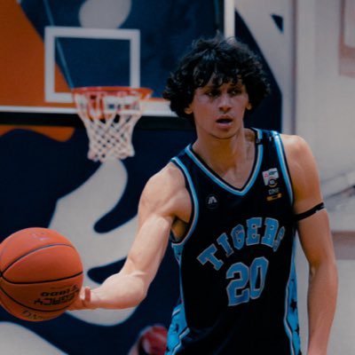 6’6 Shooting Guard | NBL1 West Australia - Willetton Tigers | Graduated from Canisius University 2025