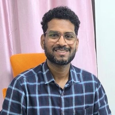 sathishm_2's profile picture. 🇮🇳. 💻.💰. ⚖️. 📈👓