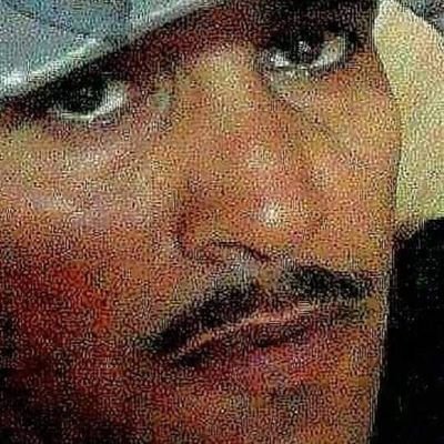 يجب ألا نحارب العنصرية الهاشمية والهاشمية فقط بل يجب أن نكافح العبودية العقلية أيضًا . .