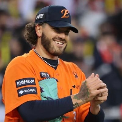 1122Menma's profile picture. @Rakuten__Eagles #3#19#41/@Padres/@Arsenal/@le_sserafim/#HUHYUNJIN