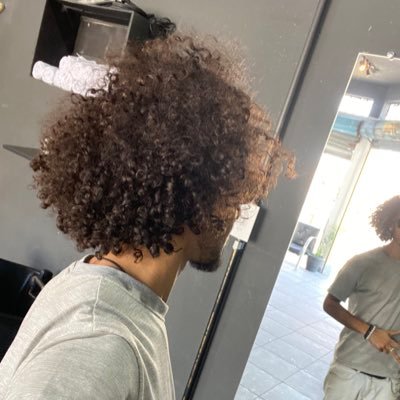 MLCutzDaLostZL's profile picture. 1❤️‍🔥2💰