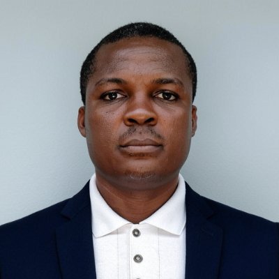 elewor's profile picture. 