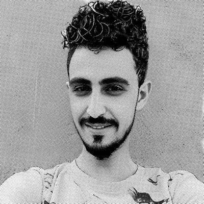 💌 تكتبنــي المشاعــر ولا أكتُبهـــا.....
فـأنــا لــها الأميــر,, وهـــي لي الإمارة☺️✋