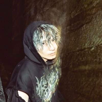 @THREEOUT_INFOドラマー兼コーラシスト インスタ→ https://t.co/GYYZMBhF2e