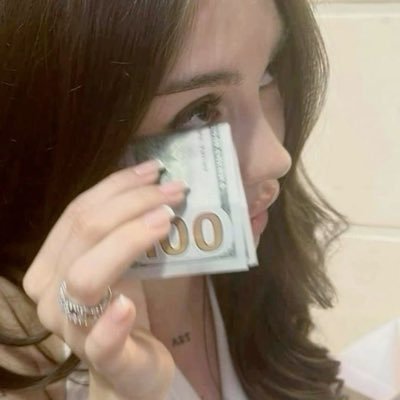 @sLwamnL1s