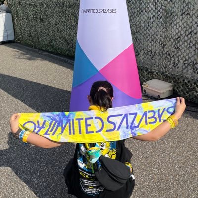 04LSというカルチャー 📍フォーリミ県 INFJ-T 恋と深空レイ先生ガチ恋同担拒否極まれり者 (言ってるだけ)成人済 ただのアクティブライブキッズ雑多アカウント