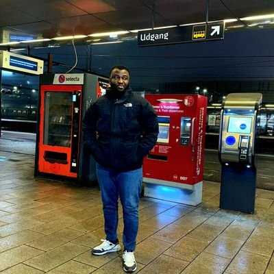 derysante's profile picture. GOE.