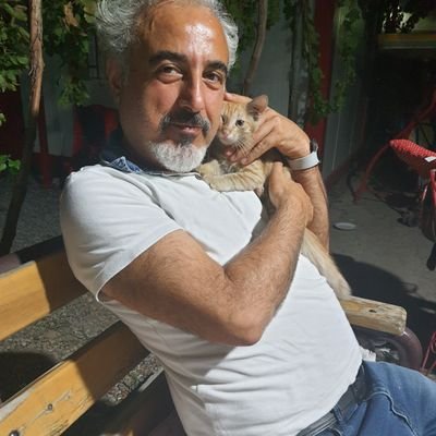 HUSEYINAKDAG0's profile picture. İnandığım ve yürüdüğüm yol ,bize 102 yıl önce açtığın muassır medeniyet yolu dur.ATAM sen rahat uyu...