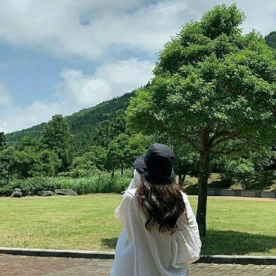 Sofia97265914's profile picture. “Don’t Let Yesterday Take Up Too Much Of Today.”