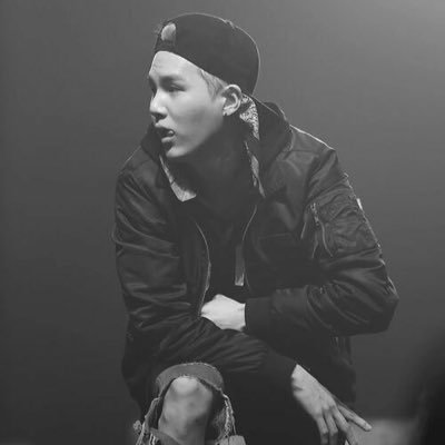 tsundereMinYJ's profile picture. OT7// publicist// creative Director // mom//36// APOBANGPO 🫡💜🐨🐹🐱🐿️🐤🐻🐰