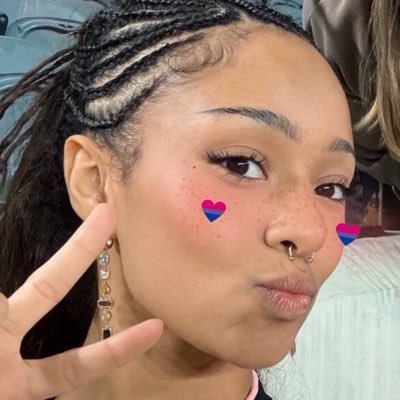 huhmanon's profile picture. that one oomf obsessed with katseye, aespa and pokémon