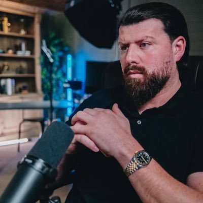 MarkHutchi9699's profile picture. Professional Forex & Stocks Trader 17+ years in the financial markets