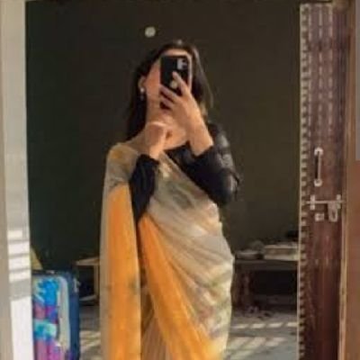 dishajoshi01's profile picture. art is long life is short plz enjoy your life ☺️