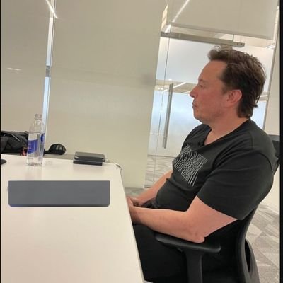my personal page for fans CEO - Space X 🚀 Tesla =🚘 Founder -Of The Boring Company Co-Founder - Neuralink, OpenAl o