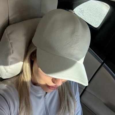 Web3 babe ✨ | Jet-setting through life & blockchains Living decentralized |Always DYOR |Dm For collabs & promotion