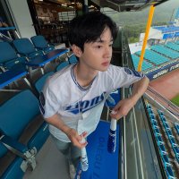 동2o (@dong2_dd) 's Twitter Profile Photo