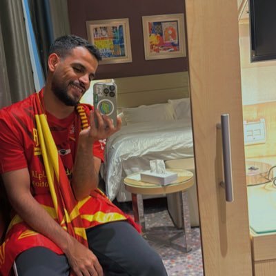 خريج علاقات عامة @FCM_KAU | ميول العظماء @Alqadsiah 🔴🟡