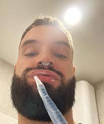 tweaks733508's profile picture. 