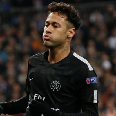 Comme d'hab' j'suis sous Jack Honey, j'suis qu'une abeille en recherche de miel | @PSG_inside ❤️💙
