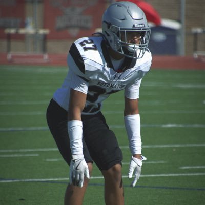 Sotomayor Hs C/o 27 | Multi sport athlete 🌟, football , track | db/ss/cb | student athlete 3.8 gpa 📚| 5’10 160Ib