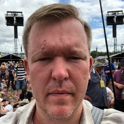 Rockbusters winner, Spurs fan, music snob, beer 'enthusiast', Hackney lover, ex-Libertines fanboy, lefty, carnivore, rubbish gay, KEXP donor