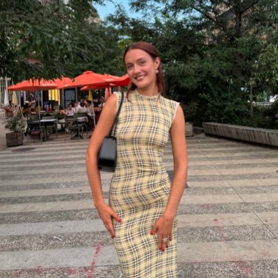 Lydia__Niles's profile picture. Director @GSG | Strategic Communications & Public Affairs | @SyracuseU | Formerly @DailyOrange | she/her