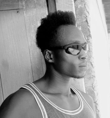 emmanuelz_omara's profile picture. Rugby player
