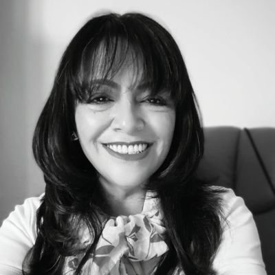Me gusta vivir y descubrir. Amo mi trabajo.