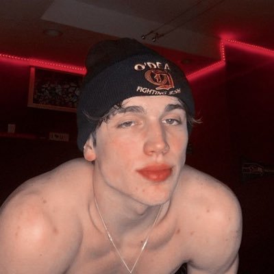 MDNI || 18+ Rp Account || English Only || Toxic and Hung || How can you say no to him? || Sex Addict || NOT VINNIE HACKER