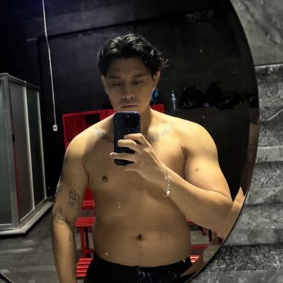 jonamunoz_dev's profile picture. IT Engineer student.