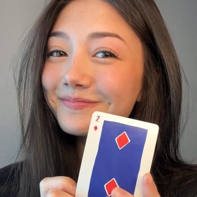howouwah's profile picture. 19