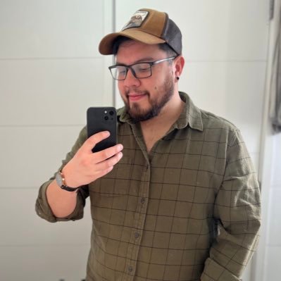 pleistore's profile picture. chevechita