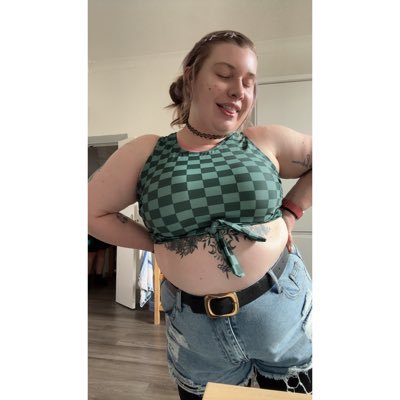she/her | 31 | mental health nurse | hufflepuff | instagram - littleworldofbeka