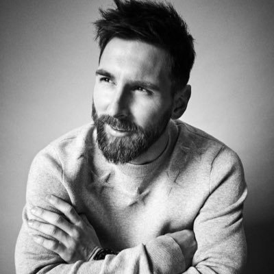 hz3e_16's profile picture. # YNWA .. LFC .. FCB .. NFC ♥️💙💛 .