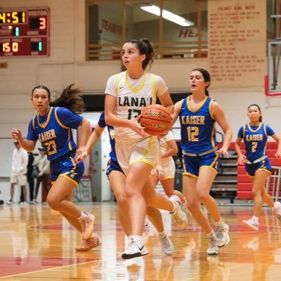 Foward/Post and Volleyball and softball @ Lanai High School HI l Class of 2027 l 5’8 l 4.0 GPA l Follower of Jesus✝️ Email:graziellacareese@gmail.com