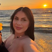 Adriana Rodriguez (@rodriguuuuuez) 's Twitter Profile Photo Adriana Rodriguez (@rodriguuuuuez) 's Twitter Profile Photo