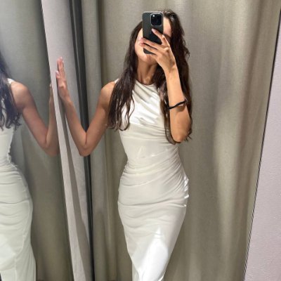 ✨🌙 | 𝓕𝓪𝓼𝓱𝓲𝓸𝓷 𝓵𝓸𝓿𝓮𝓻 💃 | **𝓐𝓵𝔀𝓪𝔂𝓼 𝓶𝓪𝓴𝓲𝓷𝓰 𝓶𝓮𝓶𝓸𝓻𝓲𝓮𝓼 📸....
𝓭𝓸𝓷’𝓽 𝓷𝓮𝓮𝓭 𝓪 𝓬𝓻𝓸𝔀𝓷 𝓽𝓸 𝓴𝓷𝓸𝔀 𝓘’𝓶 𝓪 𝓺𝓾𝓮𝓮𝓷 👑